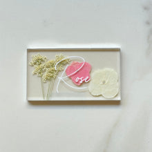 Load image into Gallery viewer, pink silver floral place cards
