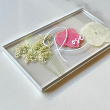 Load image into Gallery viewer, pink silver floral place cards
